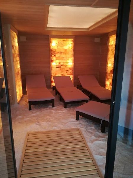 Wellnessliegen im Parkhotel Forsthaus
